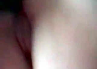 Horny dog fucks that wrinkly pussy